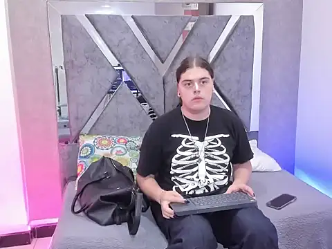 leenox_nexus 在線直播表演