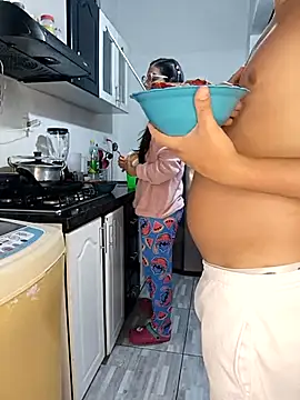 Chatroom XXX en direct de kingofqueenxxx