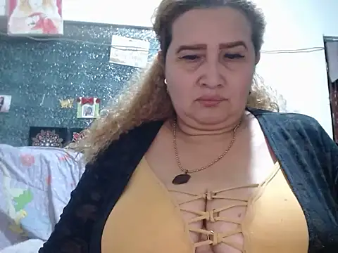 Chat XXX Live Perla1981--