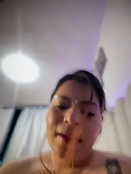 Yaqui_elle – Live XXX-chat