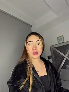 Sembang XXX Secara Langsung KimCollinss