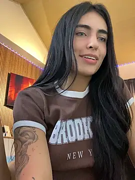 DaphneUwu: онлайн-секс-чат