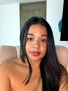 Chat +18 de Aitana98_ ao vivo