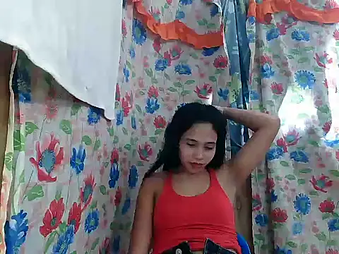 دردشة PinaySkinnyGirl الجنسية المباشرة