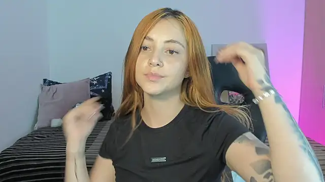 annie_mora Chat XXX in diretta