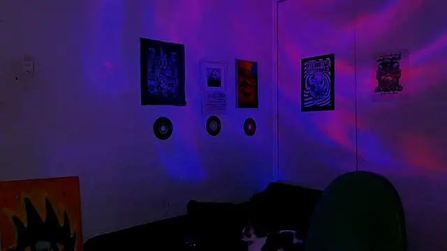 Czat XXX na żywo – alex_one888