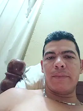 Chat XXX ao vivo de cristian07_