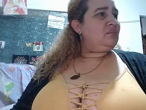 Chat +18 de Perla1981-- ao vivo