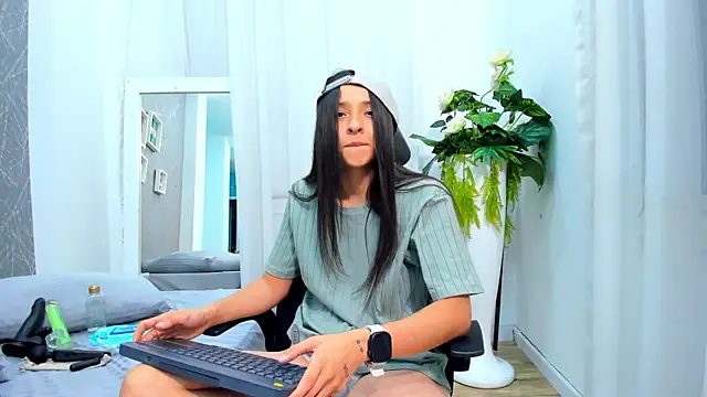 ViictoriiaSaenz: απευθείας συνομιλία ΧΧΧ