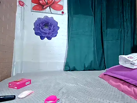 Ugly-Filipina Adlı Modelin Canlı XXX Sohbeti