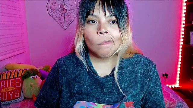 EllieMoonX Chat XXX live