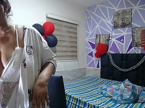 sofia_millerx's Webcam Show