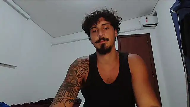 Chat +18 de milkoffe ao vivo