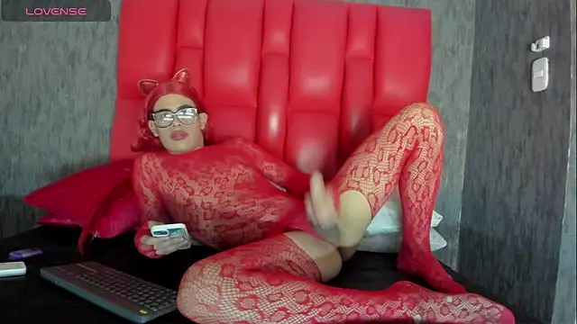 scarlettqueenx's Webcam Show