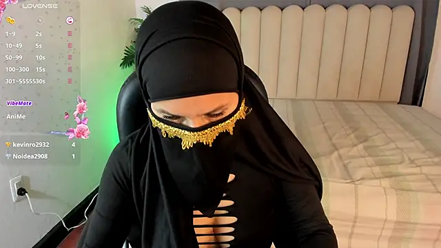 Pertunjukan Kamera Web Latifa_ali