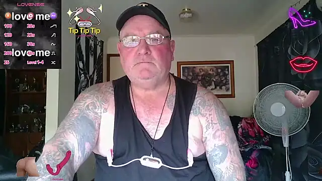 Chat +18 de KINKYBLUEYES69 ao vivo