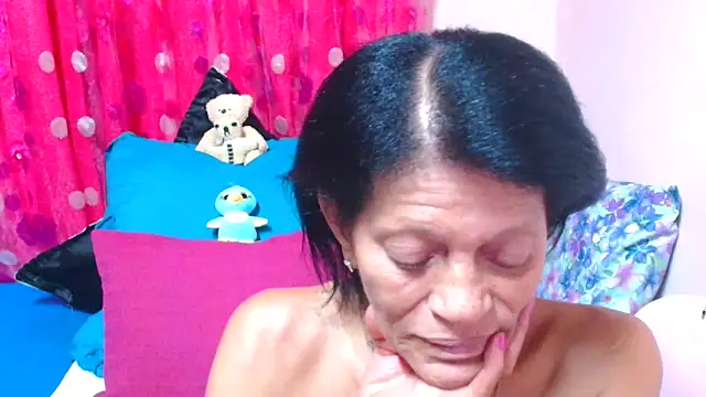 Chat XXX ao vivo de SLUTTYROXY