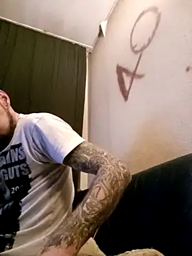 Show modela PaarEmsland na web-kameri