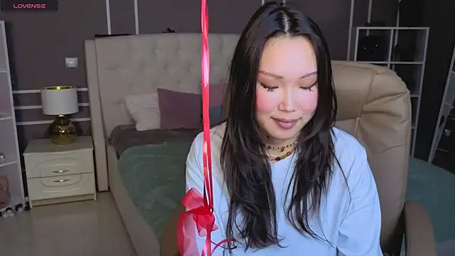 Chat +18 de ElinaMotion ao vivo