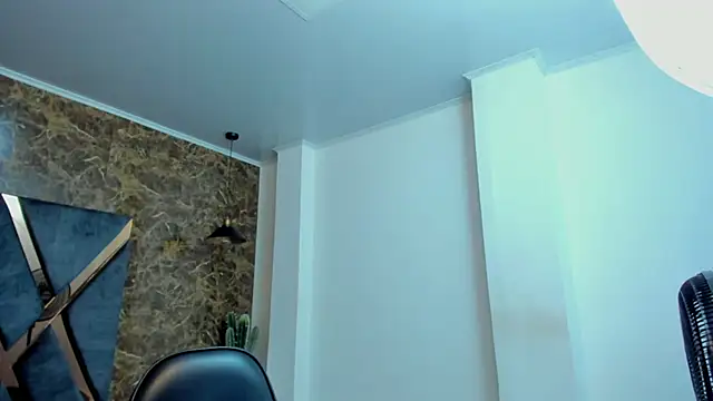 XXX chat uživo modela Jacob_Benelli