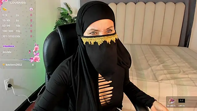 Chat XXX ao vivo de Latifa_ali