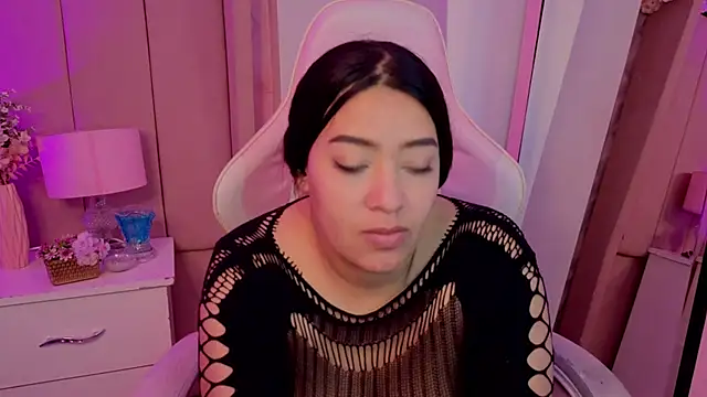 MollyBigBoobs12 Chat XXX live