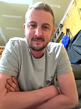 MrMechanic38 Show Webcam