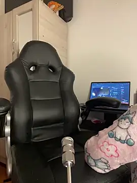 Chat +18 de Miichii ao vivo