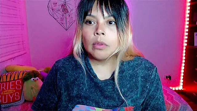 Chat +18 de EllieMoonX ao vivo