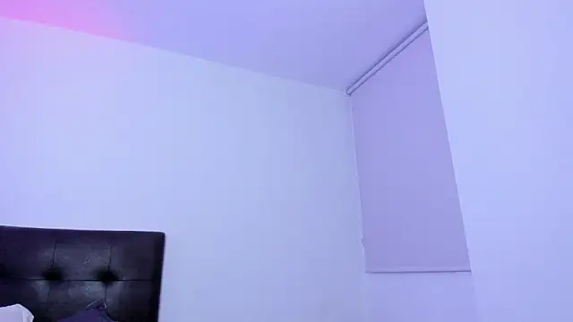 Pertunjukan Kamera Web _paulaaa