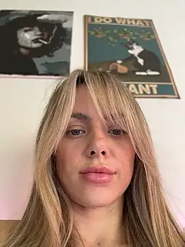 Kylie_Mystic Webcamshow