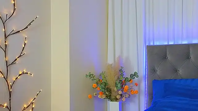 Ariana_Petite élő XXX-chatje