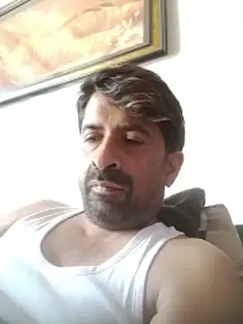 XxX_KING30 Adlı Modelin Canlı XXX Sohbeti