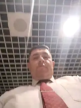 Živý XXX chat BigCristh79