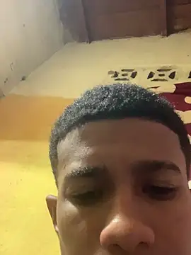 mario_diazhot's Webcam Show