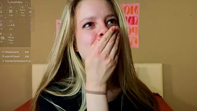 TiffinyMergist Chat XXX in diretta