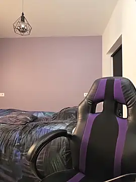 MiaRides19 – Naživo XXX chat