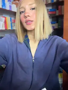 แชท XXX สดของ SweetBunnyGF