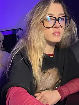 EveBensonX live XXX chat