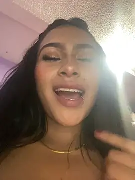 Онлайн чат XXX Miaa_coopeer