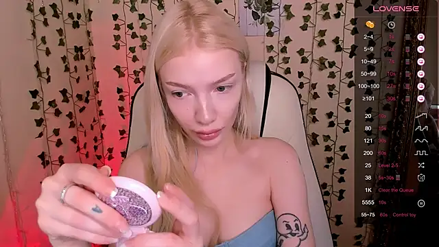 AnyaTaylor_ Adlı Modelin Canlı XXX Sohbeti