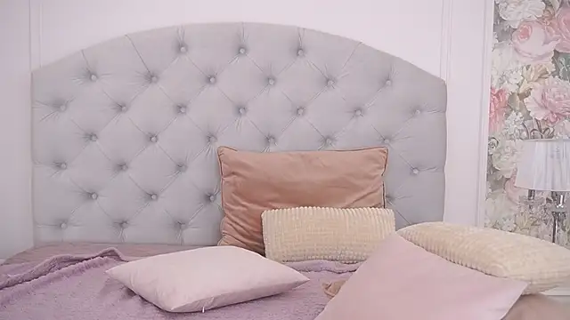 Show modela SonnyKage na web-kameri