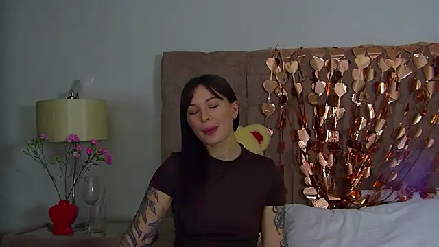 AlexandraBloom: онлайн-секс-чат