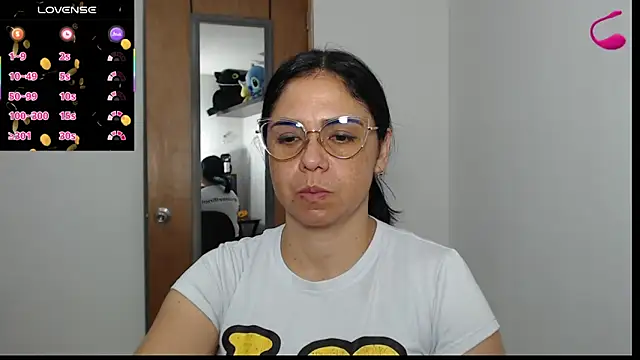 selena_ferri Pertunjukan Webcam