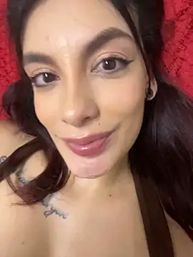 Melany_Luv live XXX chat