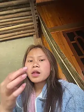 Sophia-123 Live XXX-chat