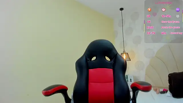 Czat XXX na żywo – MAGIEVANS1