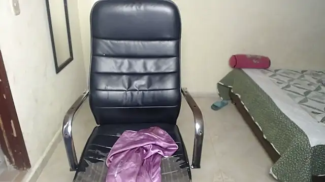 Debora_1_2_3: απευθείας συνομιλία ΧΧΧ