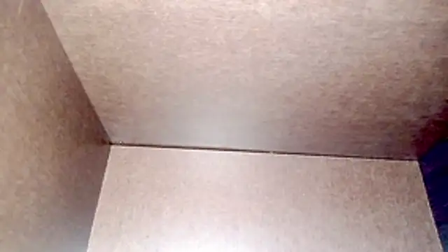 PetiteIvoryQueen19 – Naživo XXX chat