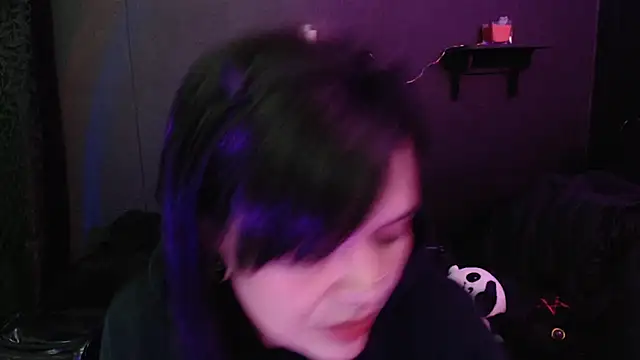 rousstattoo Adlı Modelin Canlı XXX Sohbeti